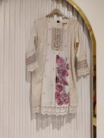 This exquisite kurta