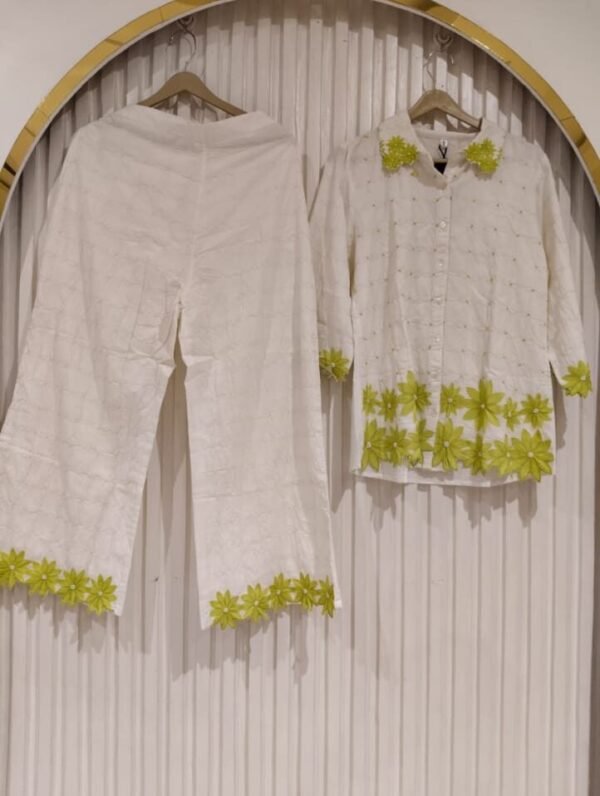 Two-piece set